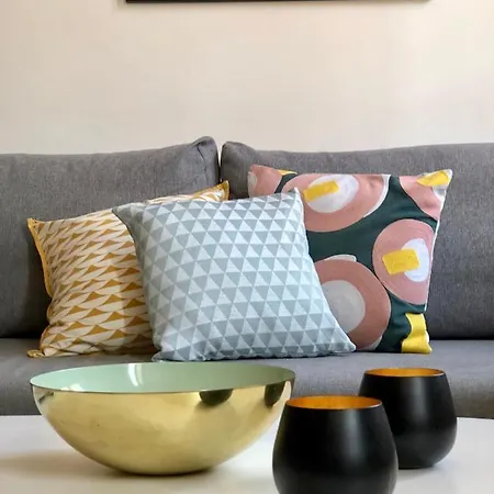 Apartment Charming And Modernly Designed 2 Bedroom - Old Town *